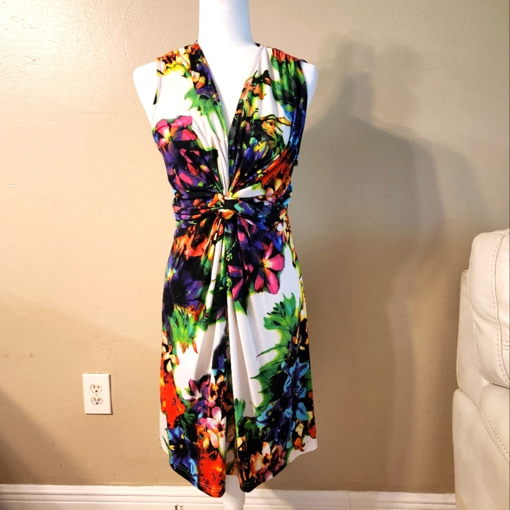 Sleeveless floral venus dress ties in back.